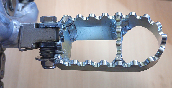 Footpegs Ossa